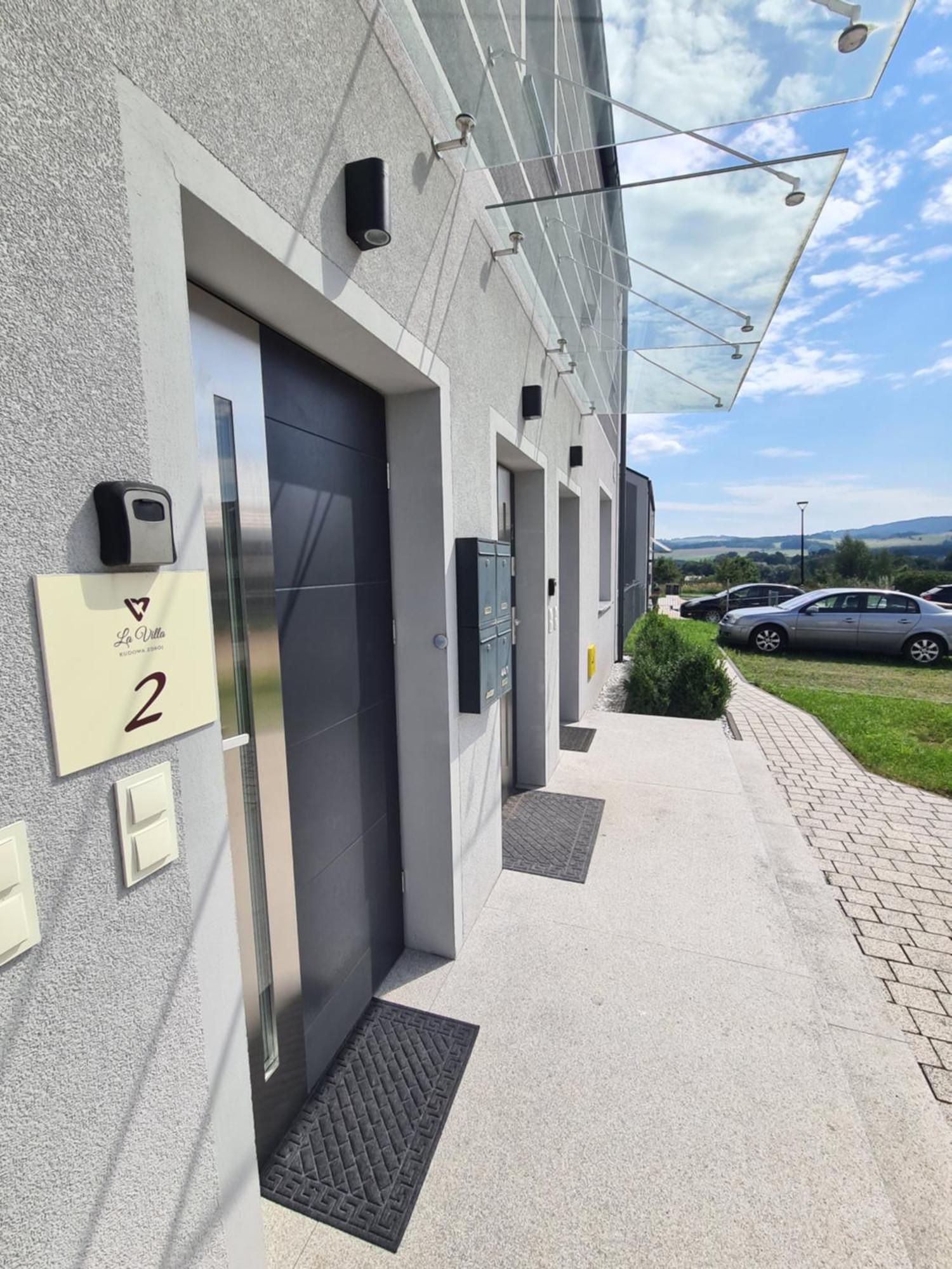 Apartamenty "La Villa" Superior II Z Dwoma Sypialniami, Balkonem, Parkingiem, Blisko Centrum Kudowa-Zdrój Exterior foto